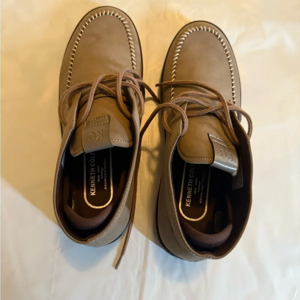 Kenneth Cole Men's Shore Chukka Boot Size 9.5 Brown